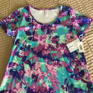 LuLaRoe classic tee